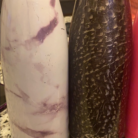 3 S’well water bottles (17 oz) - Picture 2 of 3